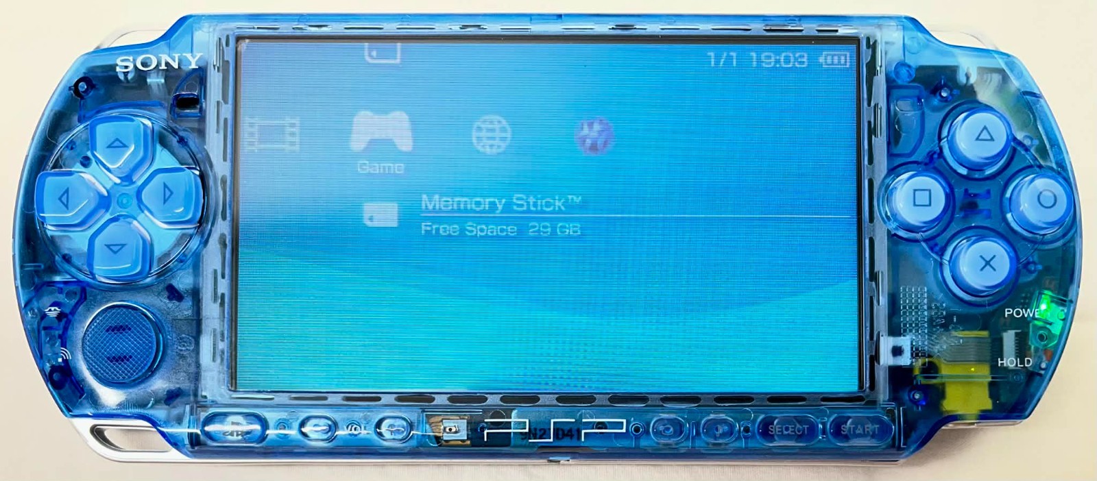PSP 3000 Clear Blue / IPS Screen / Battery / Sony Charger / Region Free / 32GB
