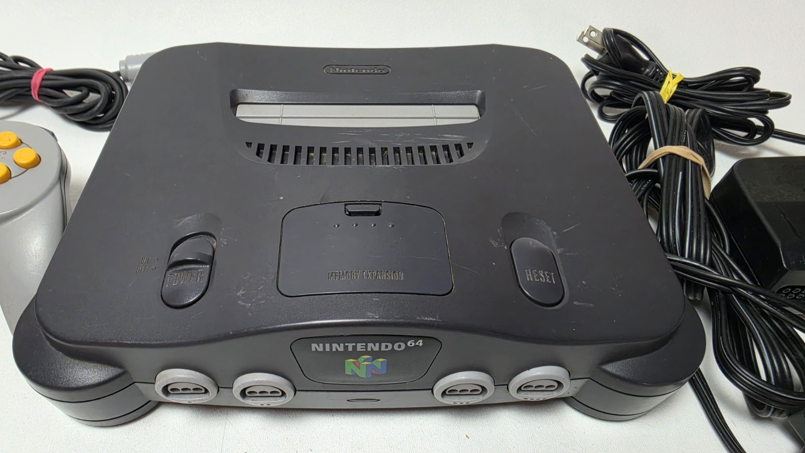 Nintendo 64 Console Region Free Bundle w OEM Controller, Cables
