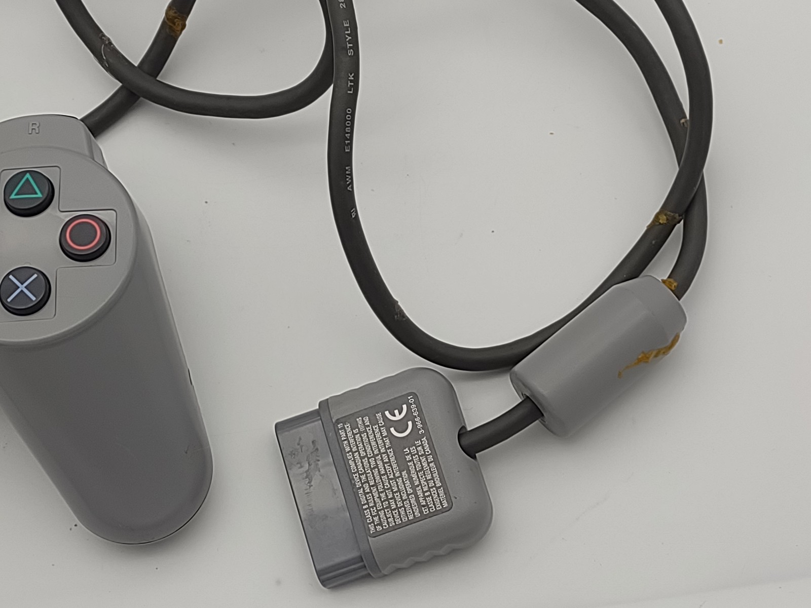 PS1 Sony PlayStation 1 Console System 2 Controllers SCPH-5501 Read Description