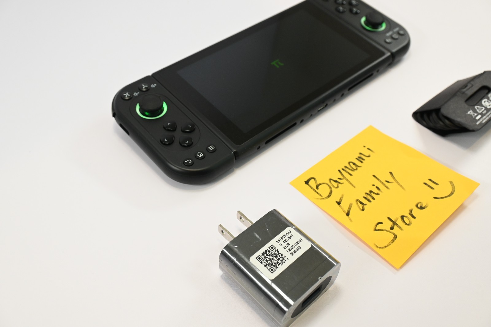 Pimax Portal QLED Handheld Game Console 8GB RAM 256GB Storage – RARE – Tested A+