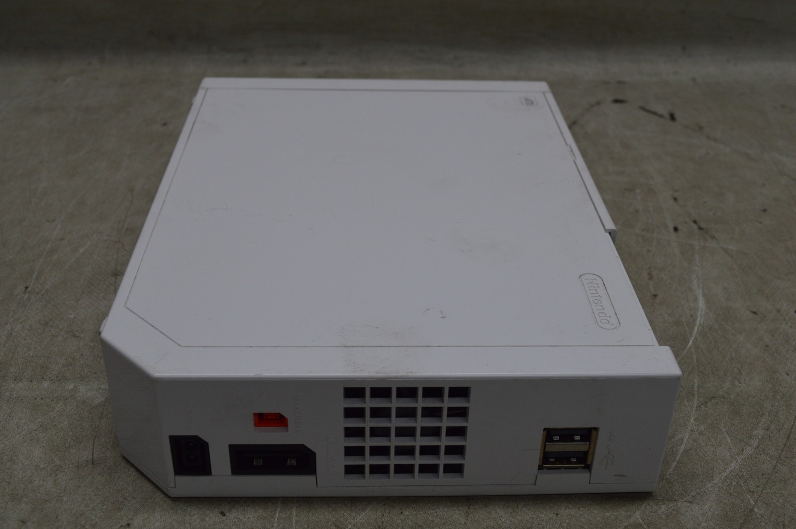 Nintendo Wii RVL-001(USA) Video Game Console *Console Only*