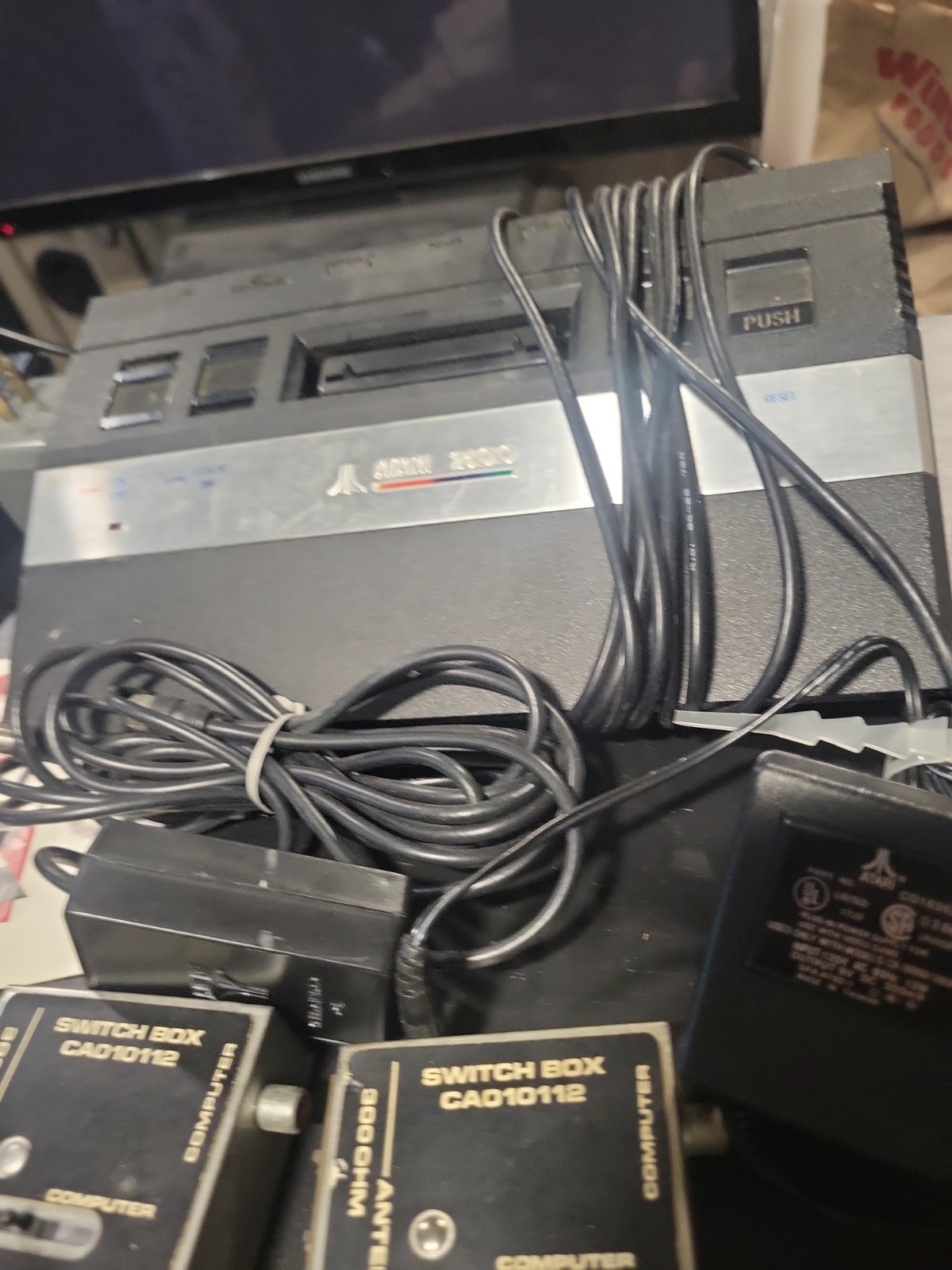 Atari 2600 Junior Black – Bundle – PARTS OR REPAIR