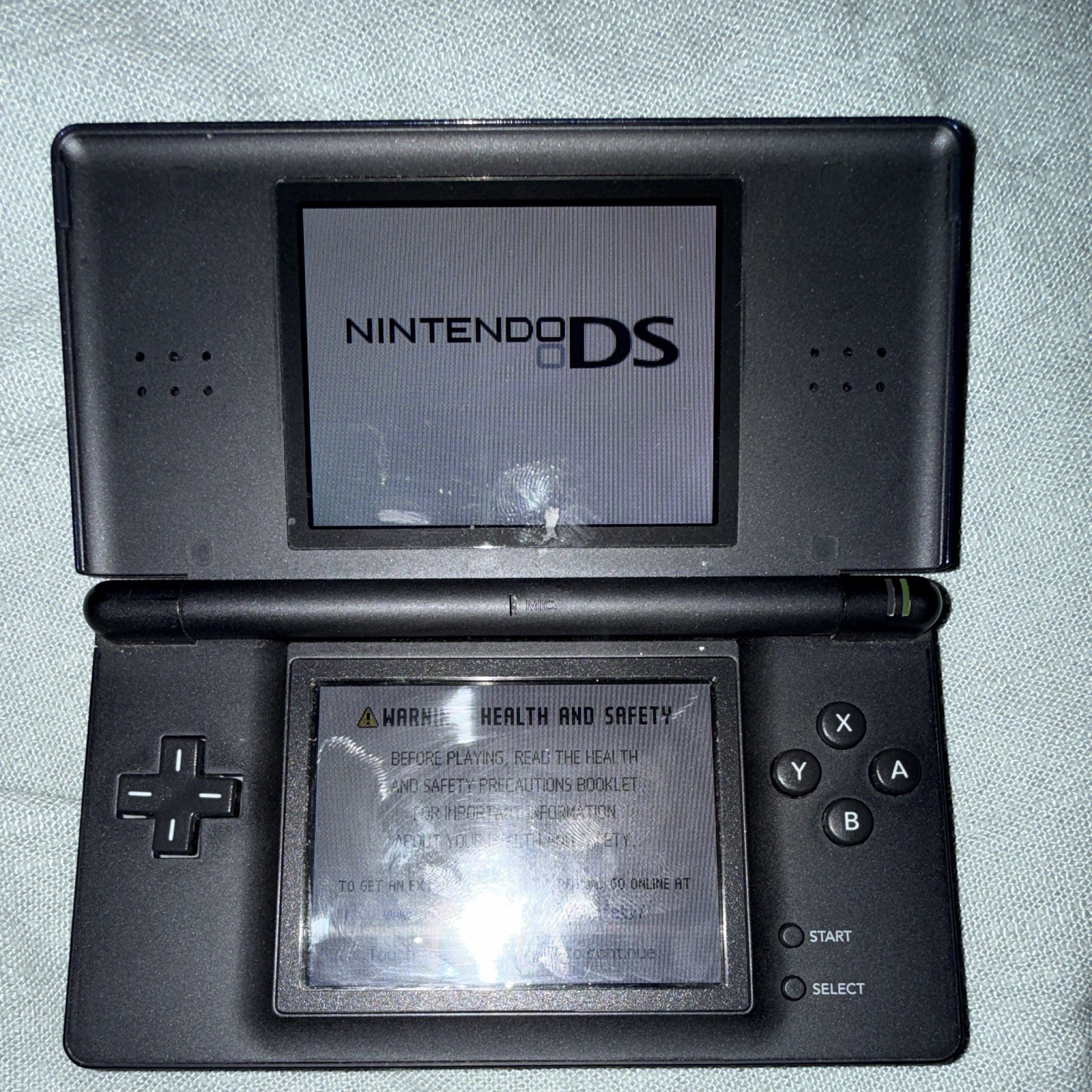 Nintendo DS Lite USG-001 Handheld System Blue/Black Touchscreen NTSC-U/C