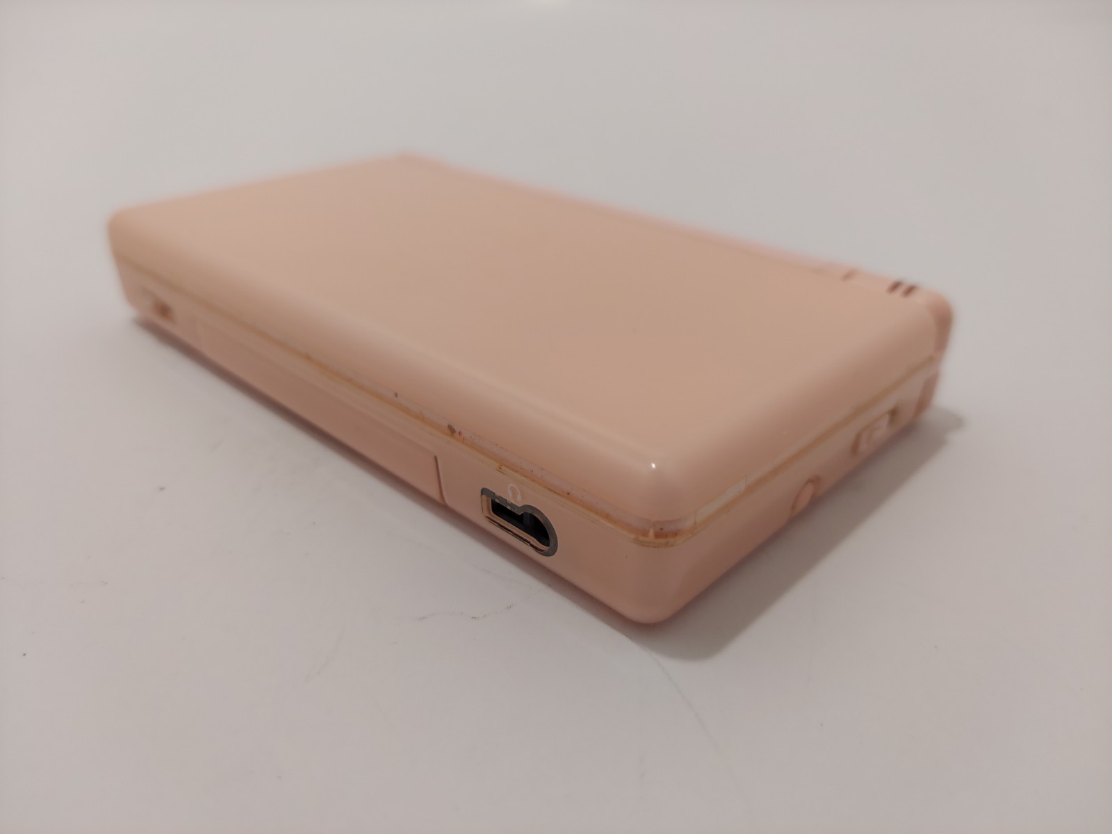 Nintendo DS Lite Console – Coral Pink With Charger, Stylus, And Games – TESTED
