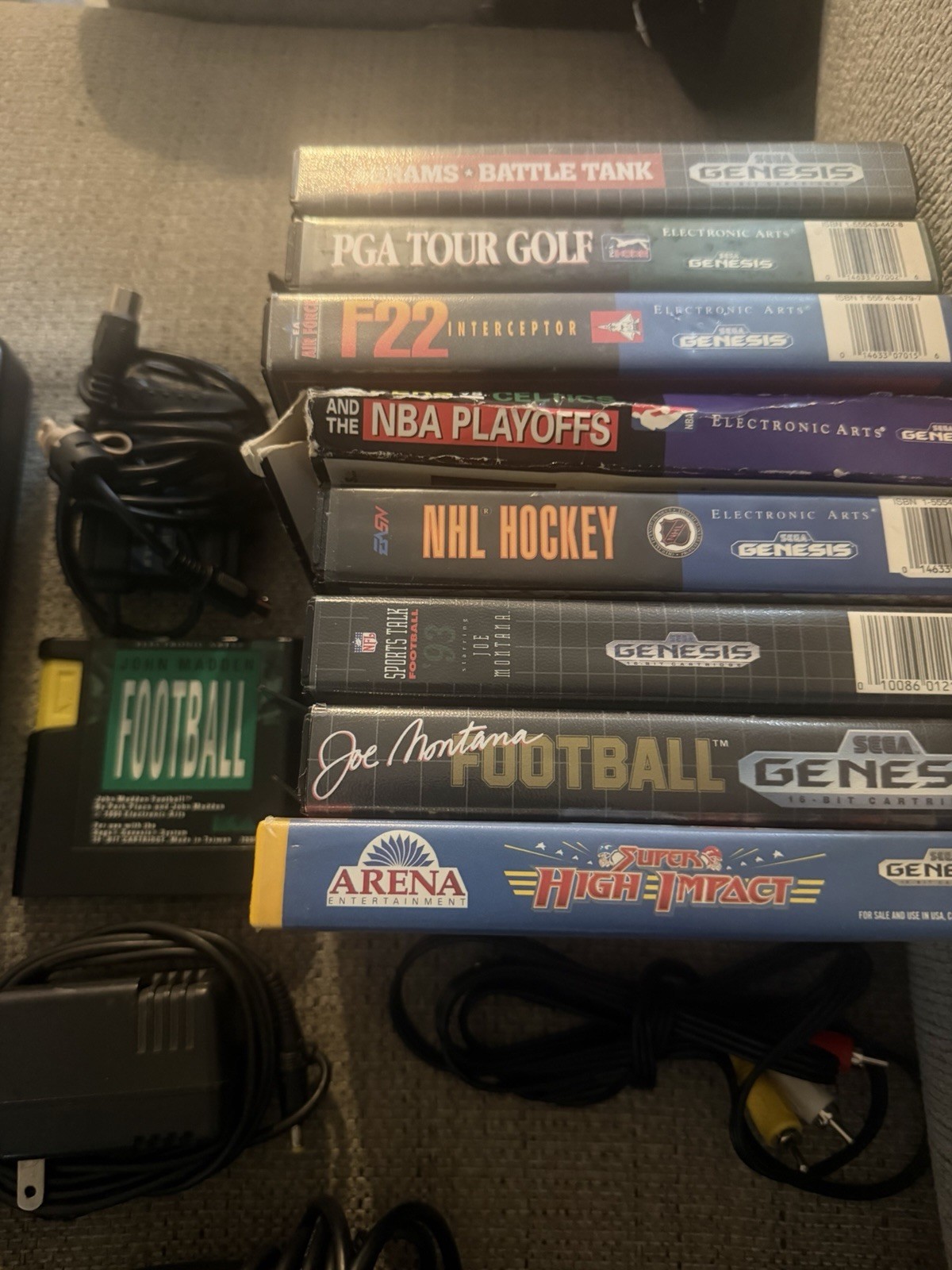 2 Sega Genesis Bundle MK-1631 – 2 Controllers – 9 Games – Tested, Working READ