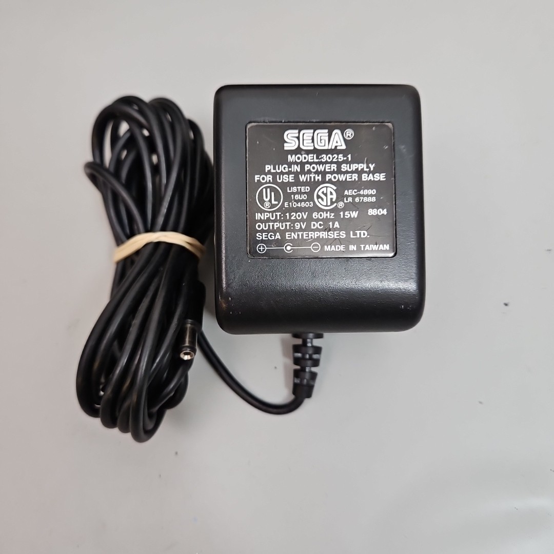 SEGA GENESIS Console MK-1601 System 1st Model, 2 OEM Controllers, Sonic 2 & more