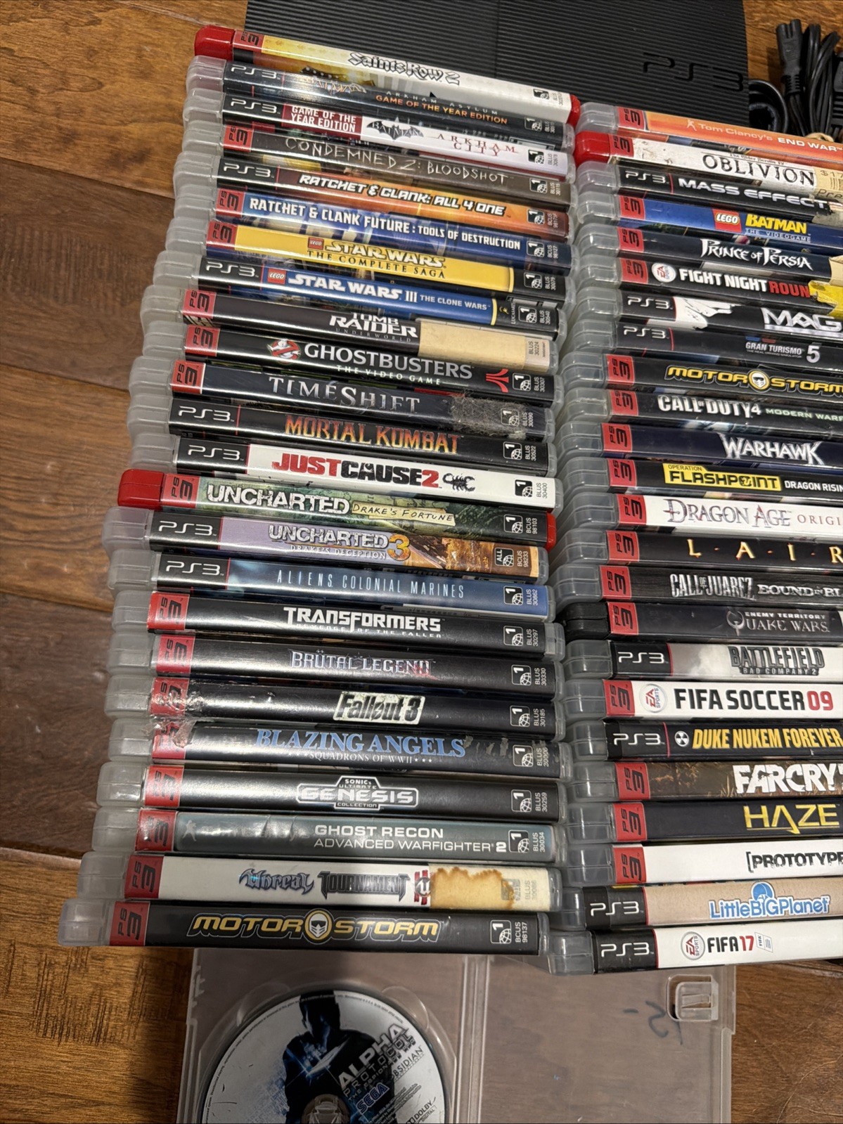 ✅ Sony PlayStation 3 12GB Super Slim 51 Games 2 Controls