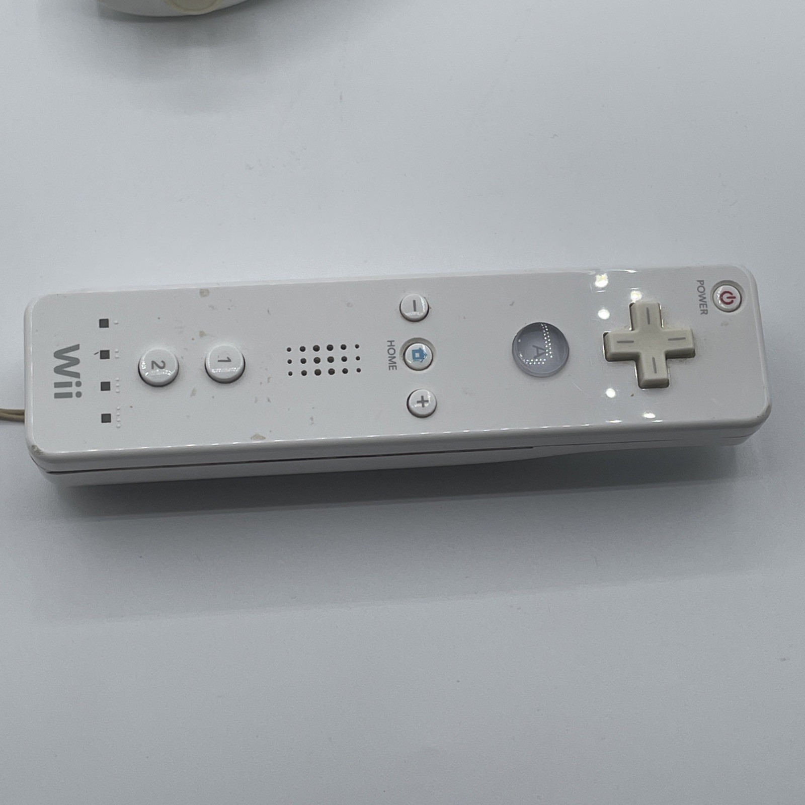 nintendo wii console 1 Controller 2 Nunchucks Charging Stations Wii Gun Read Des