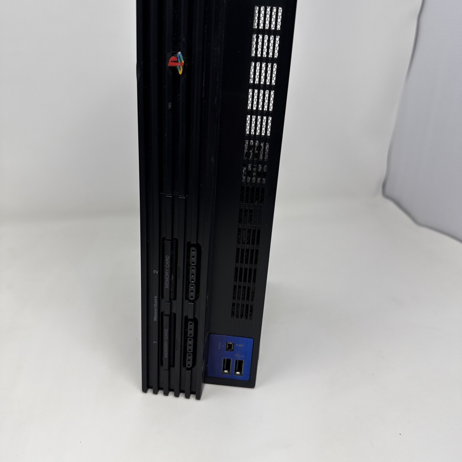 Sony Playstation 2 PS2 Fat Console W/ Cables And Memory Card (SCPH-39001) Works