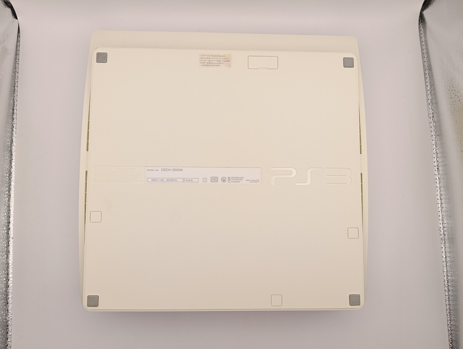 Sony PS3 CECH-2500A White 160GB Console Bundle DualShock 3 Controllers Tested