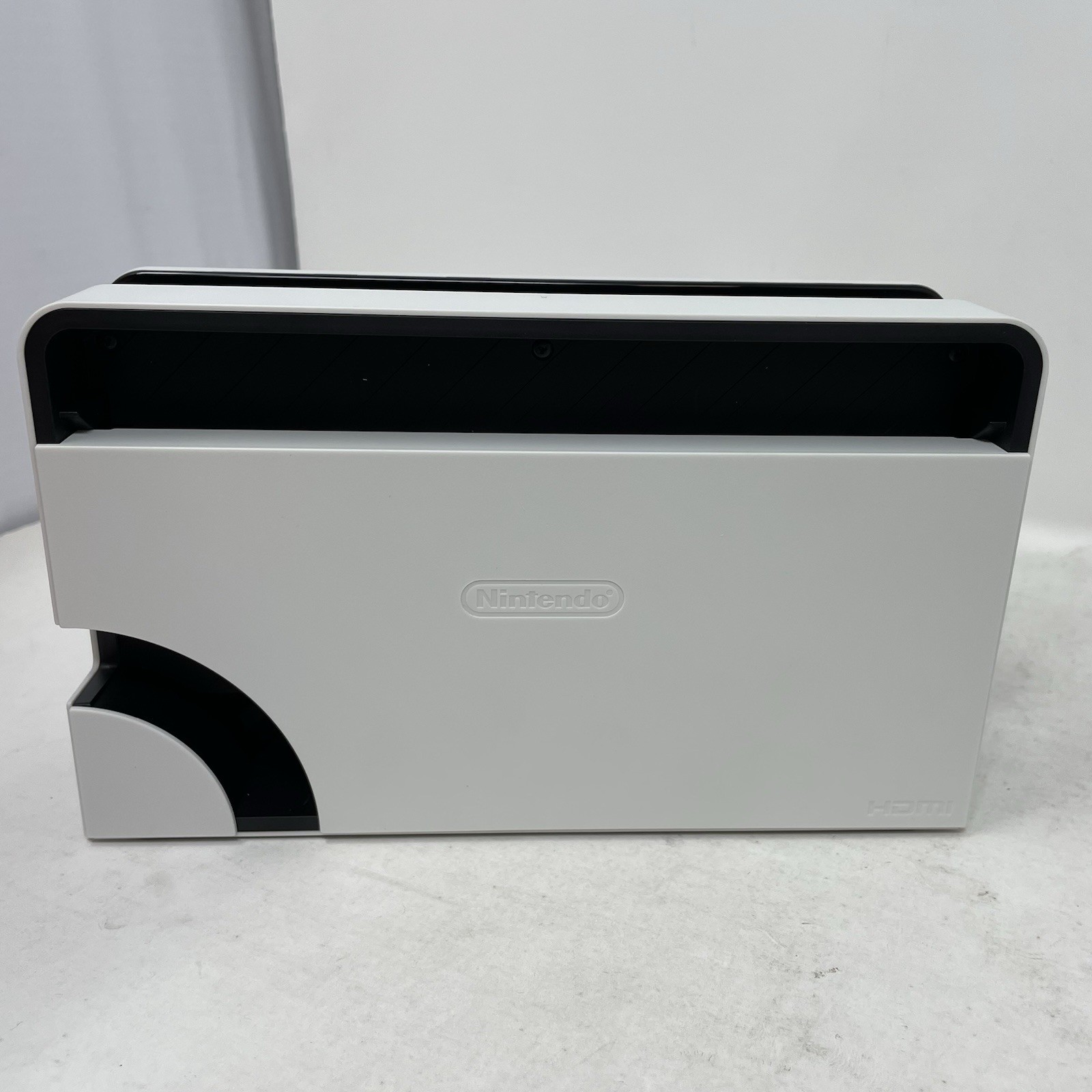 Nintendo Switch OLED Model HEG-001 Handheld Console – 64GB – White