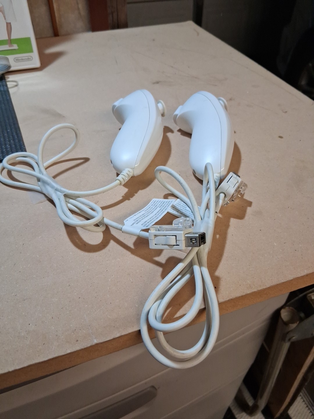 Nintendo Wii Console Bundle with Board + hdmi AV to HDMI . «Whole Package»