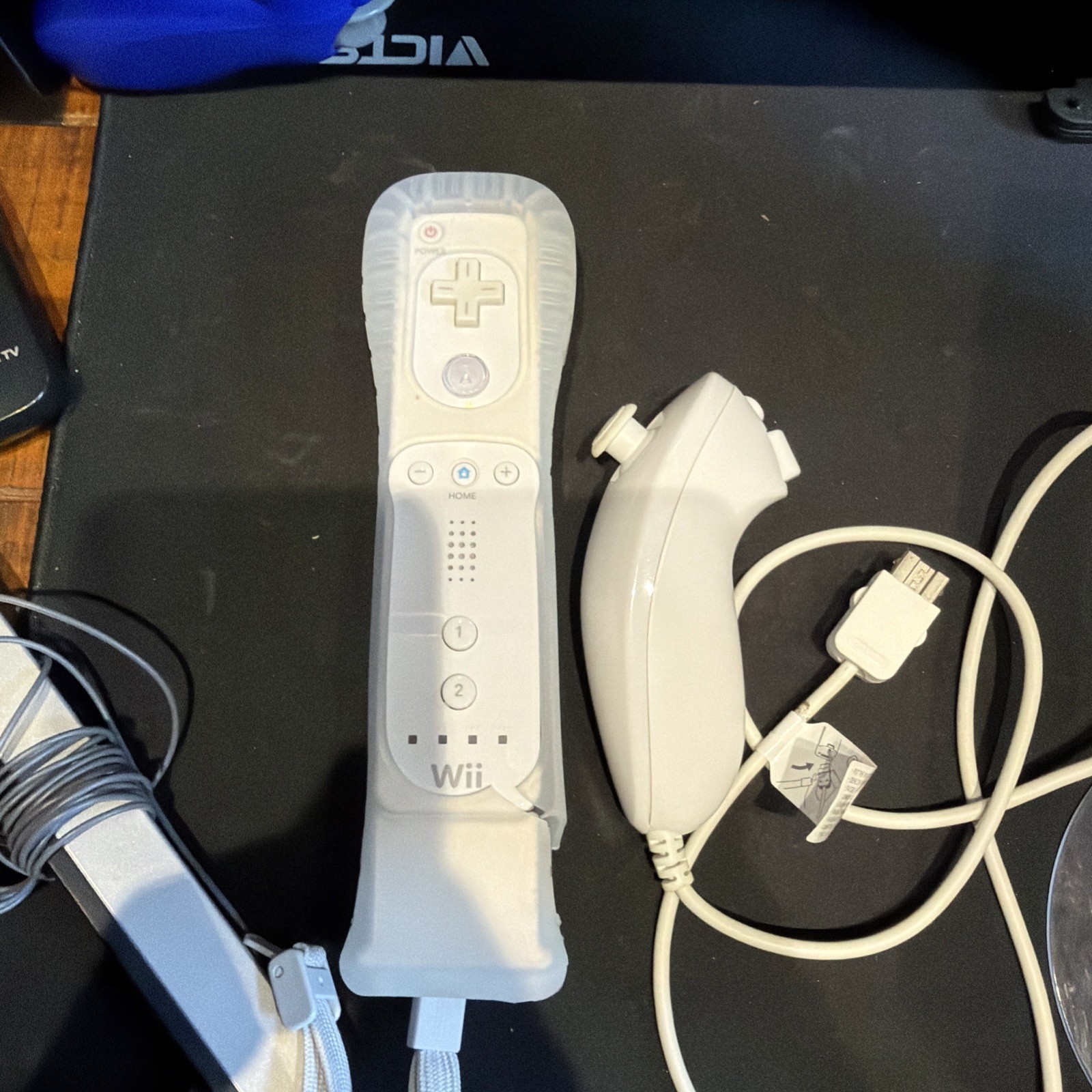 Nintendo Wii – Bundle with motion plus