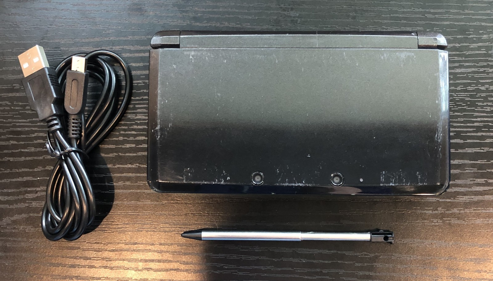 Nintendo 3DS Cosmo Black CTR-001 Console –New Charger/TouchScreen/Pad/Battery
