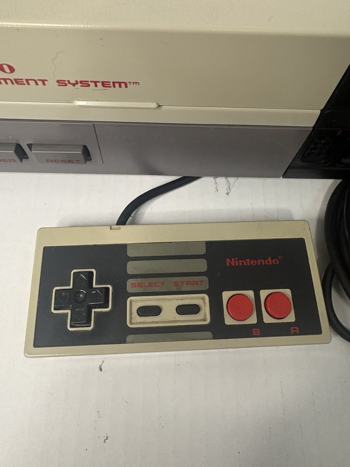 Original Nintendo NES-001 Console Bundle OEM Controller Cords 3 Games – Tested