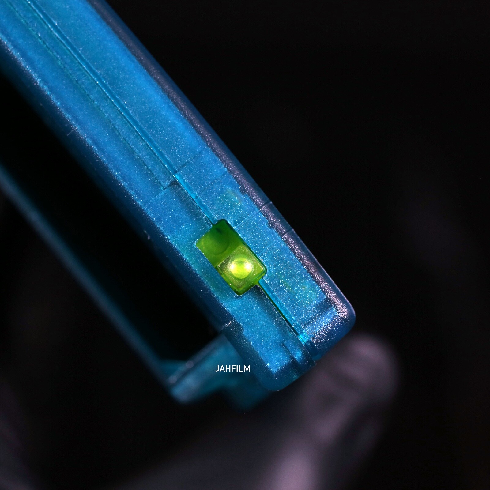 Custom Backlit Gameboy Pocket – Turquoise Blue & Green – IPS LCD Screen
