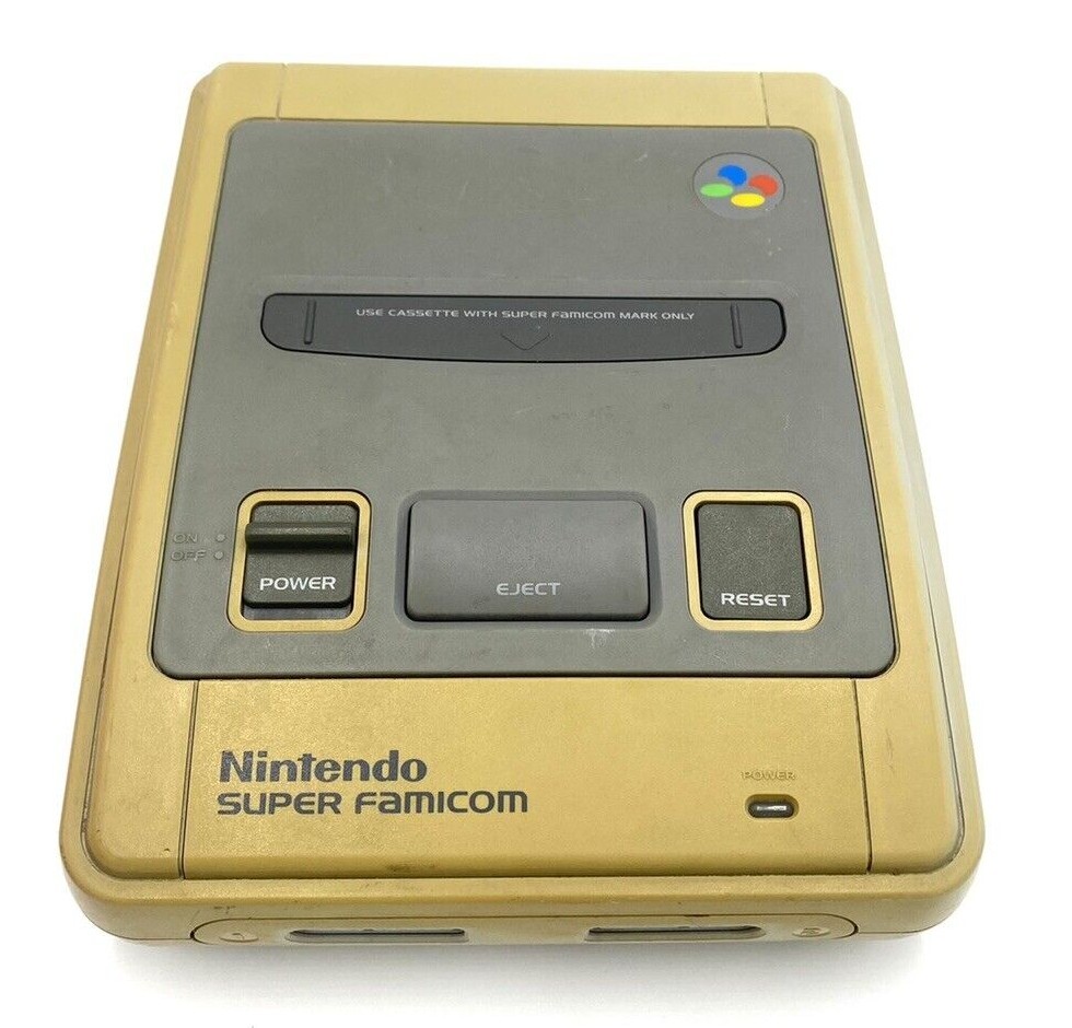 Nintendo Super Famicom Japanese Video Game Console + Controllers + Wires Bundle