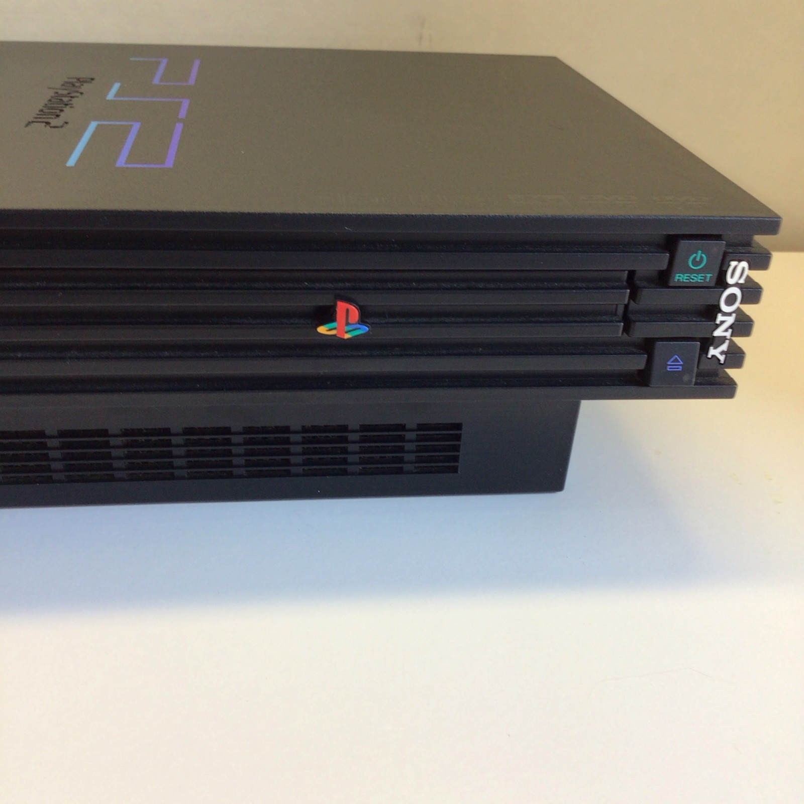 Sony PlayStation 2 PS2 Console SCPH-39001 Black NTSC-U/C w/ NCAA 2005