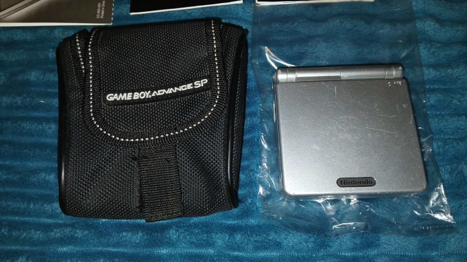 Nintendo Game Boy Advance GBA SP Platinum Near Complete In Box AGS-001 Works