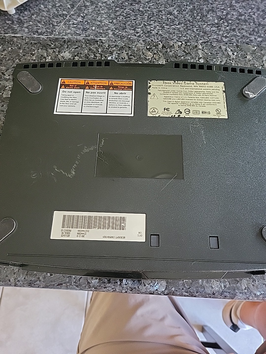 Original Microsoft Xbox Console – Black With 2 Remotes In Working Order