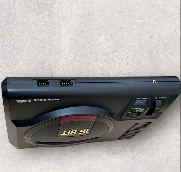 Mega Drive Plus One Sonic the Hedgehog Sega Console Boxed HAA-2510 Video Game