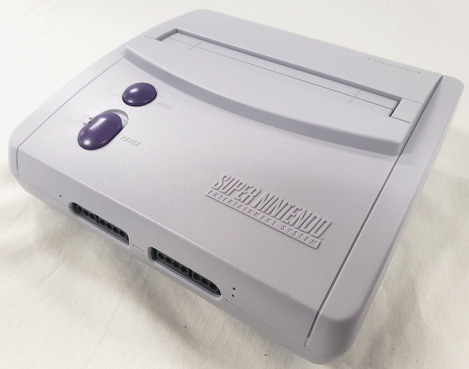 Vtg Super Nintendo Entertainment System MINI SNES Jr Console SNS-101 Game Bundle