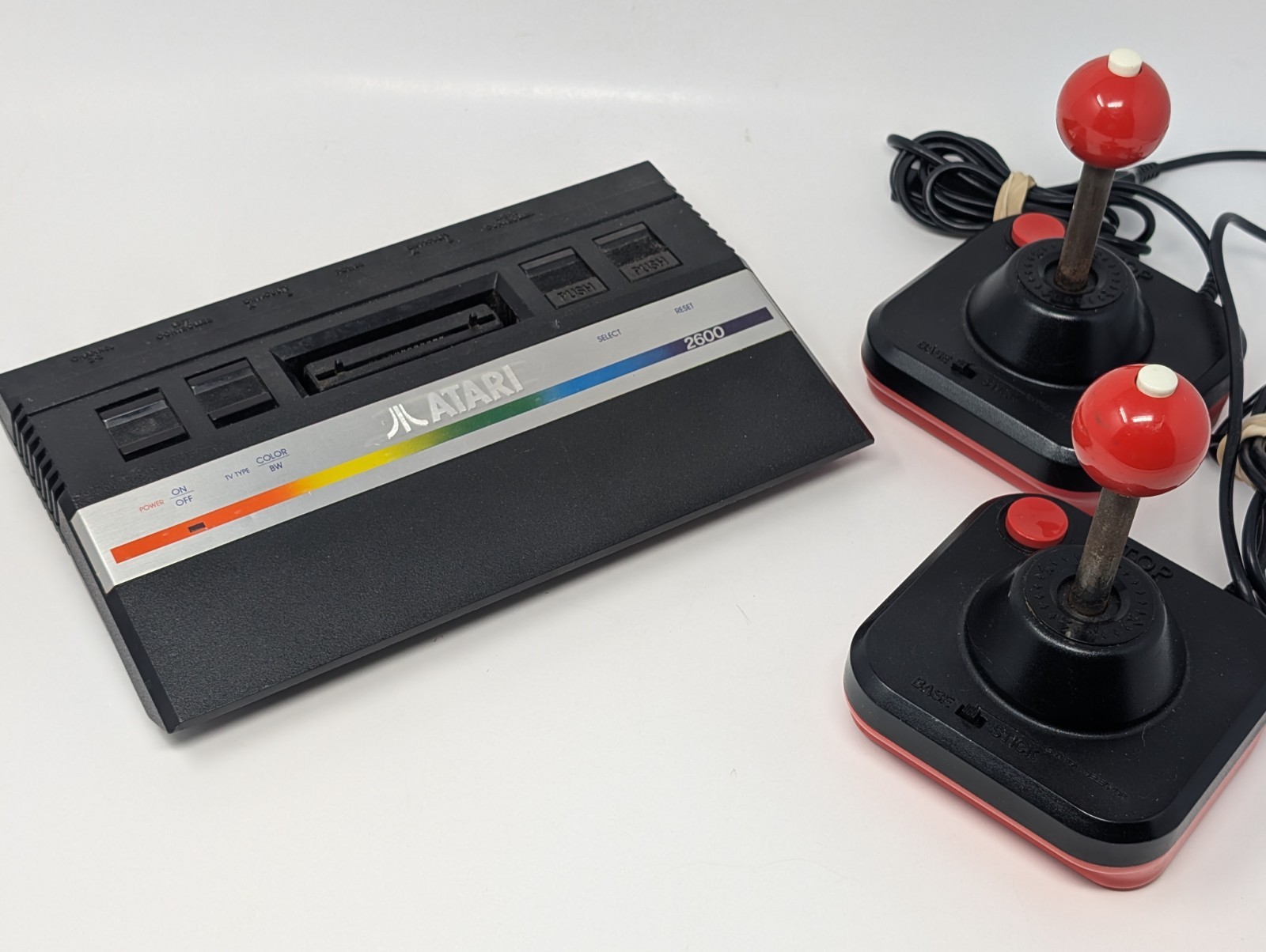 Atari 2600 Junior (Jr.) Console W/ Controllers & All Necessary Cables – Tested