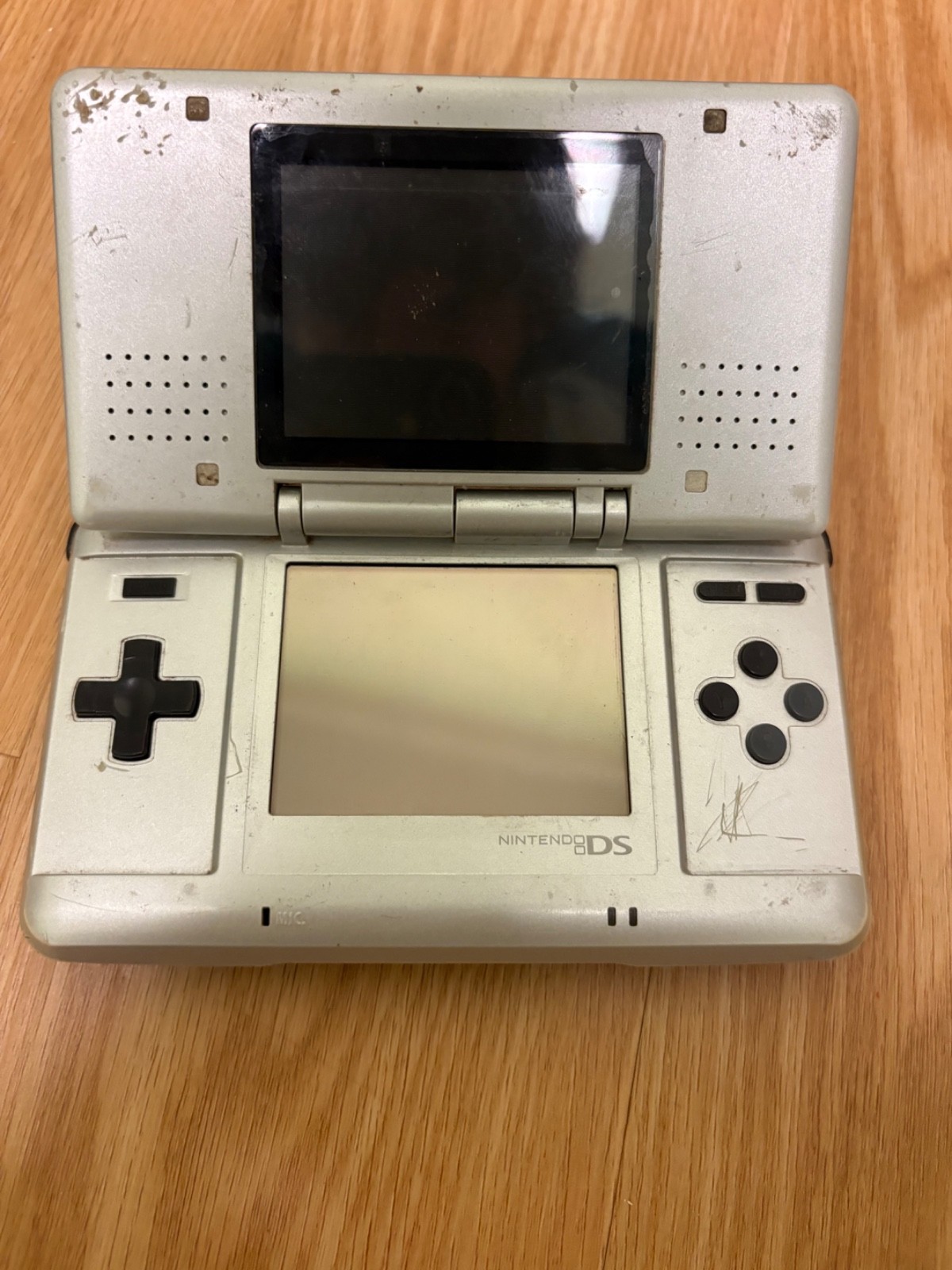 Nintendo DS Silver Handheld System – Fair Condition – TESTED AND WORKING! (2A)