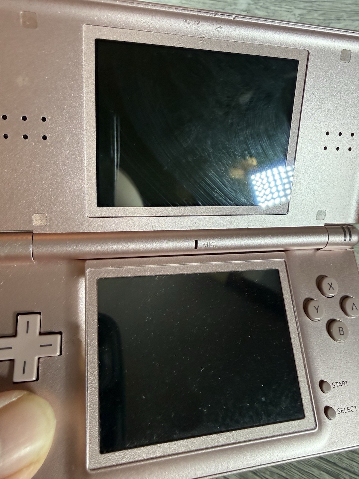 Nintendo DS Lite Metallic Rose W/ Game & Charger