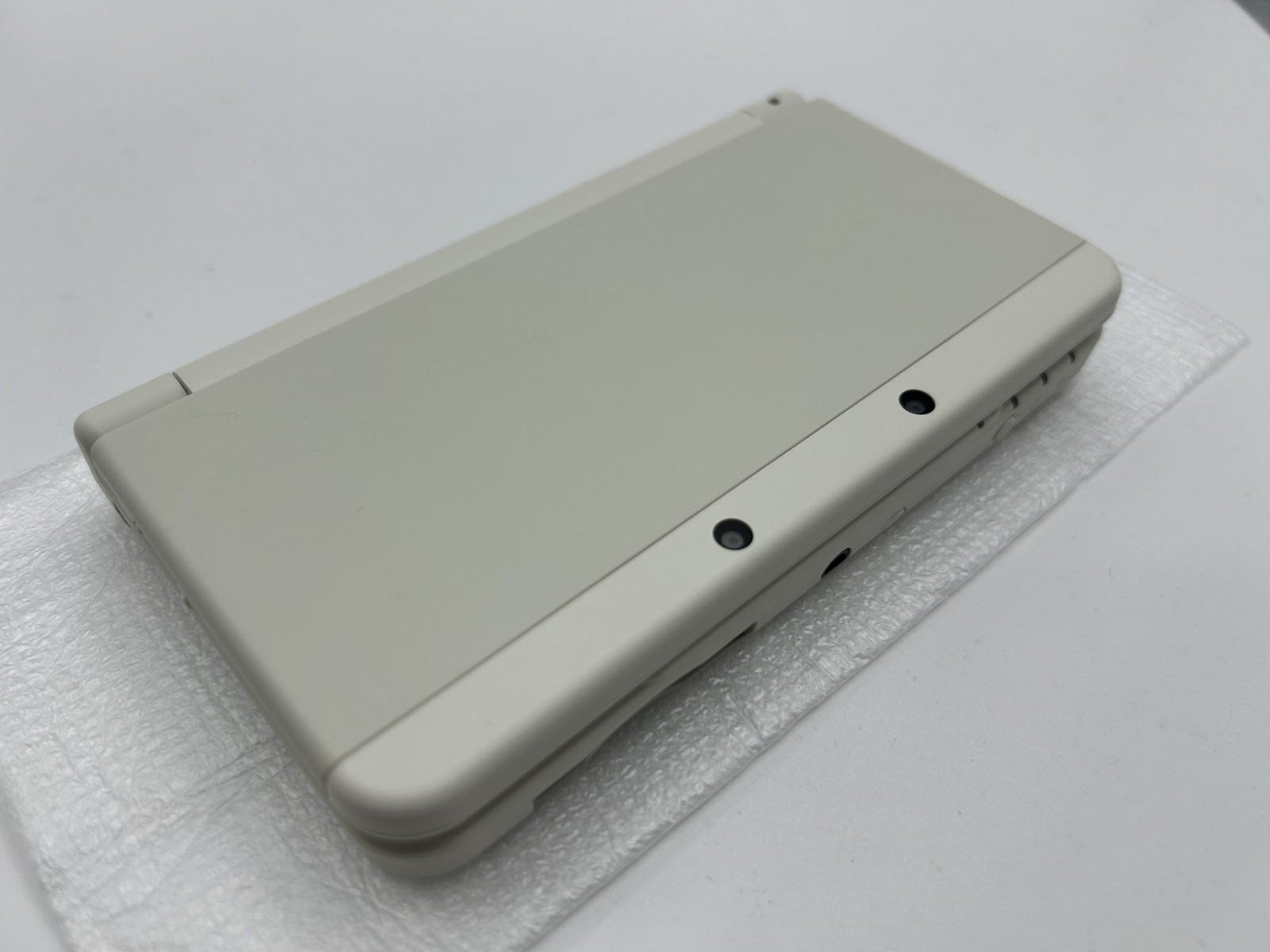 [S-rank] New Nintendo 3DS console White with Charger/Stylus/Box Instructions