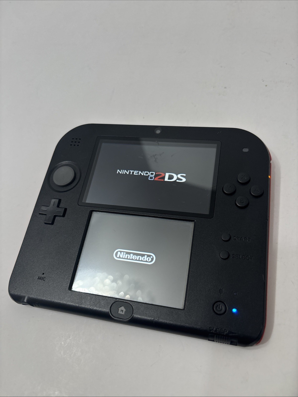 NINTENDO 2DS HANDHELD CONSOLE FTR-001 BLACK / RED WORKING NICE 1 Game & Stylus