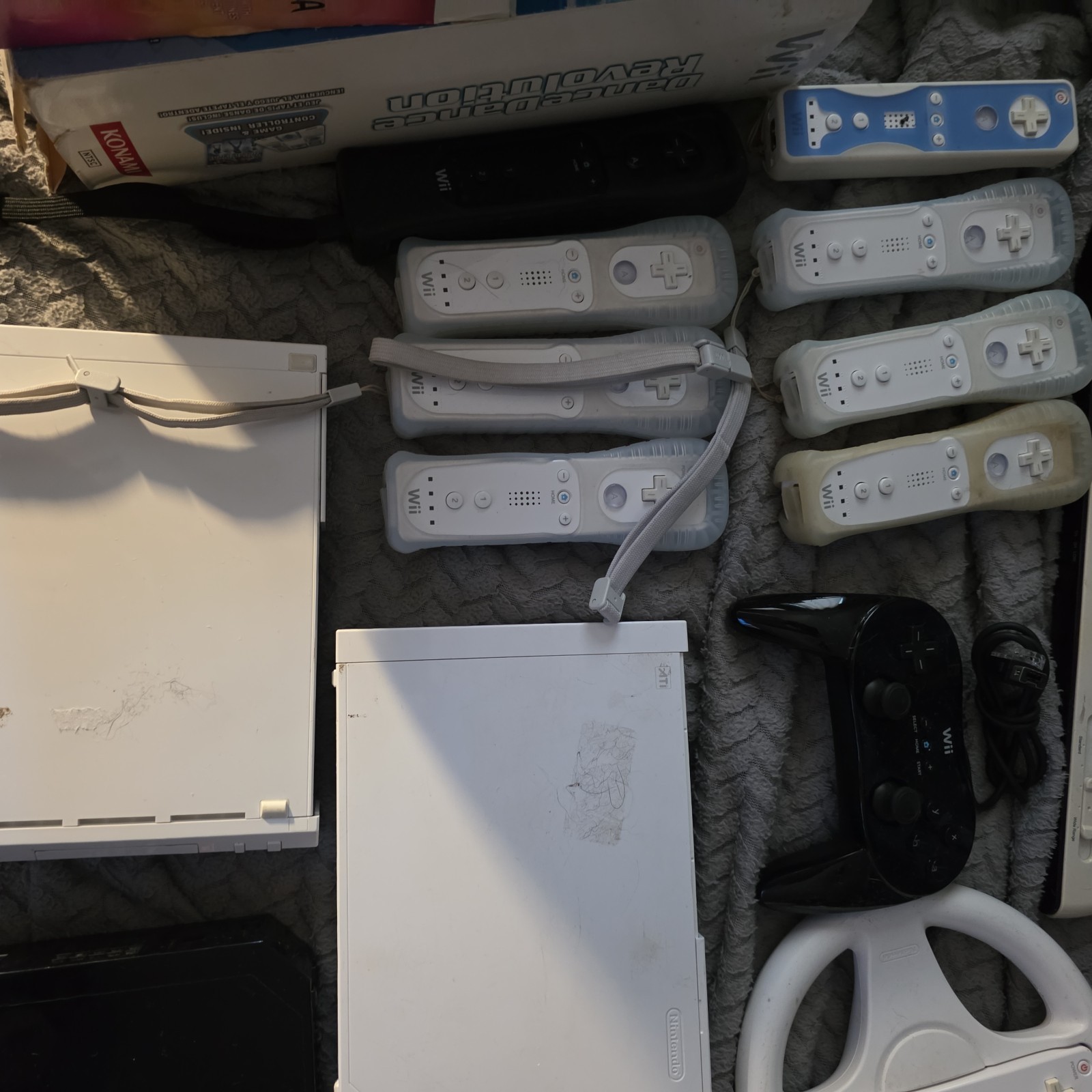 Huge Nintendo Wii Bundle Lot With Games & Controllers Console Tested & Working!
