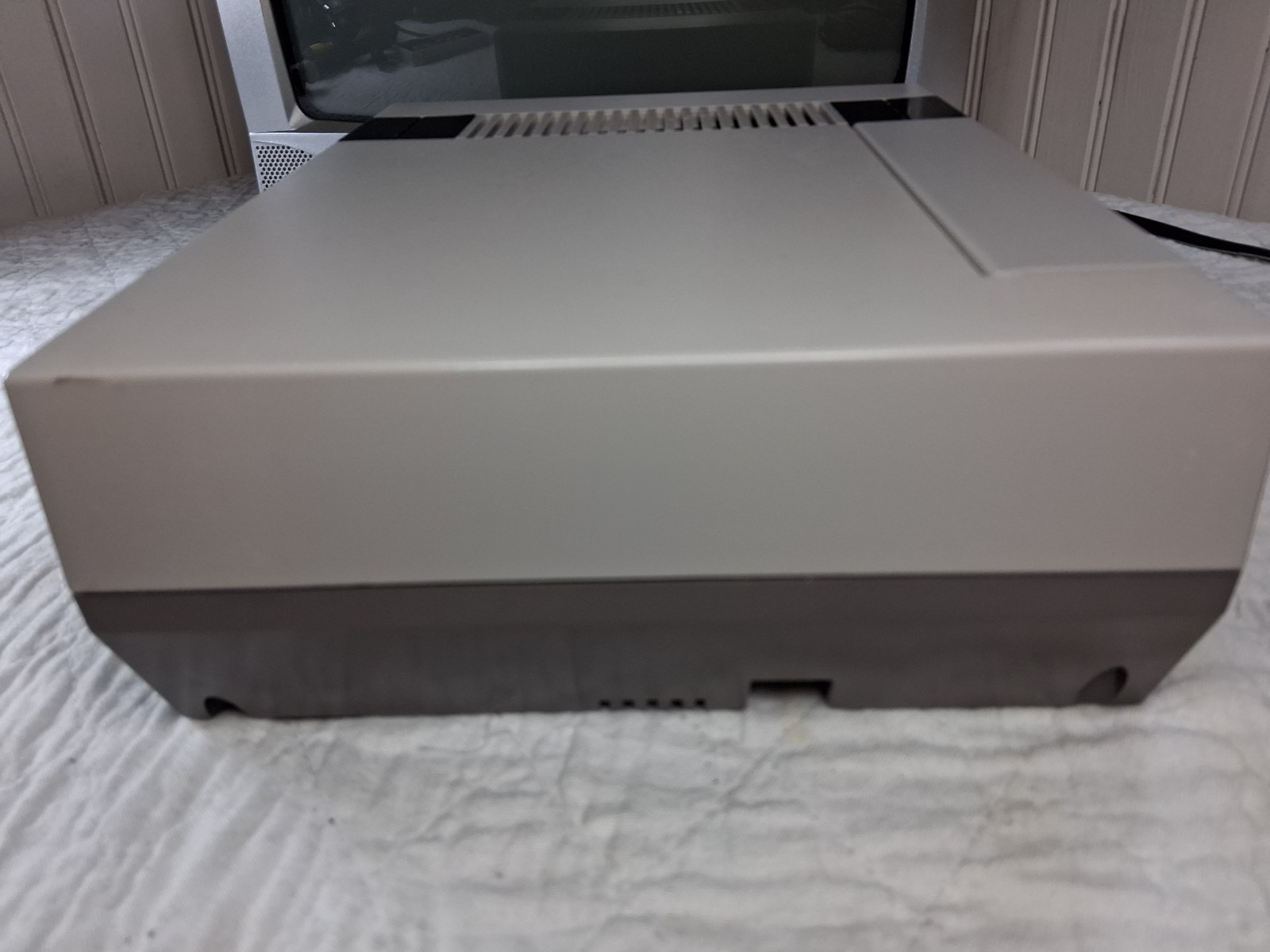 Nintendo NES-001 – Tested & working