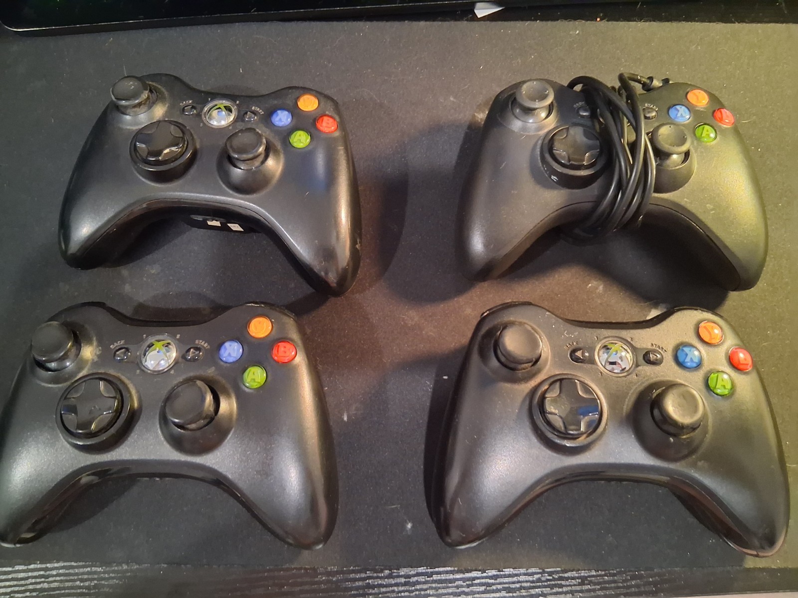 Microsoft Xbox 360 Black Matte Console UNTESTED For Parts Includes 4x…