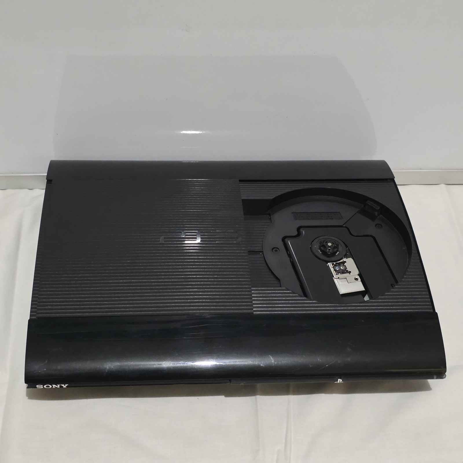 Sony PlayStation 3 PS3 Super Slim CECH-4001B 250GB Black Console Bundle Tested