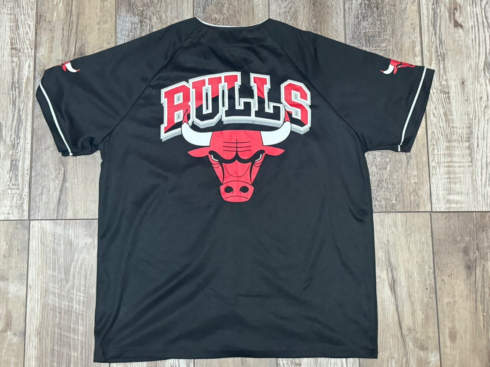 Chicago Bulls Jersey Men’s X-Large NBA Basketball Baseball Button Up Black EUC