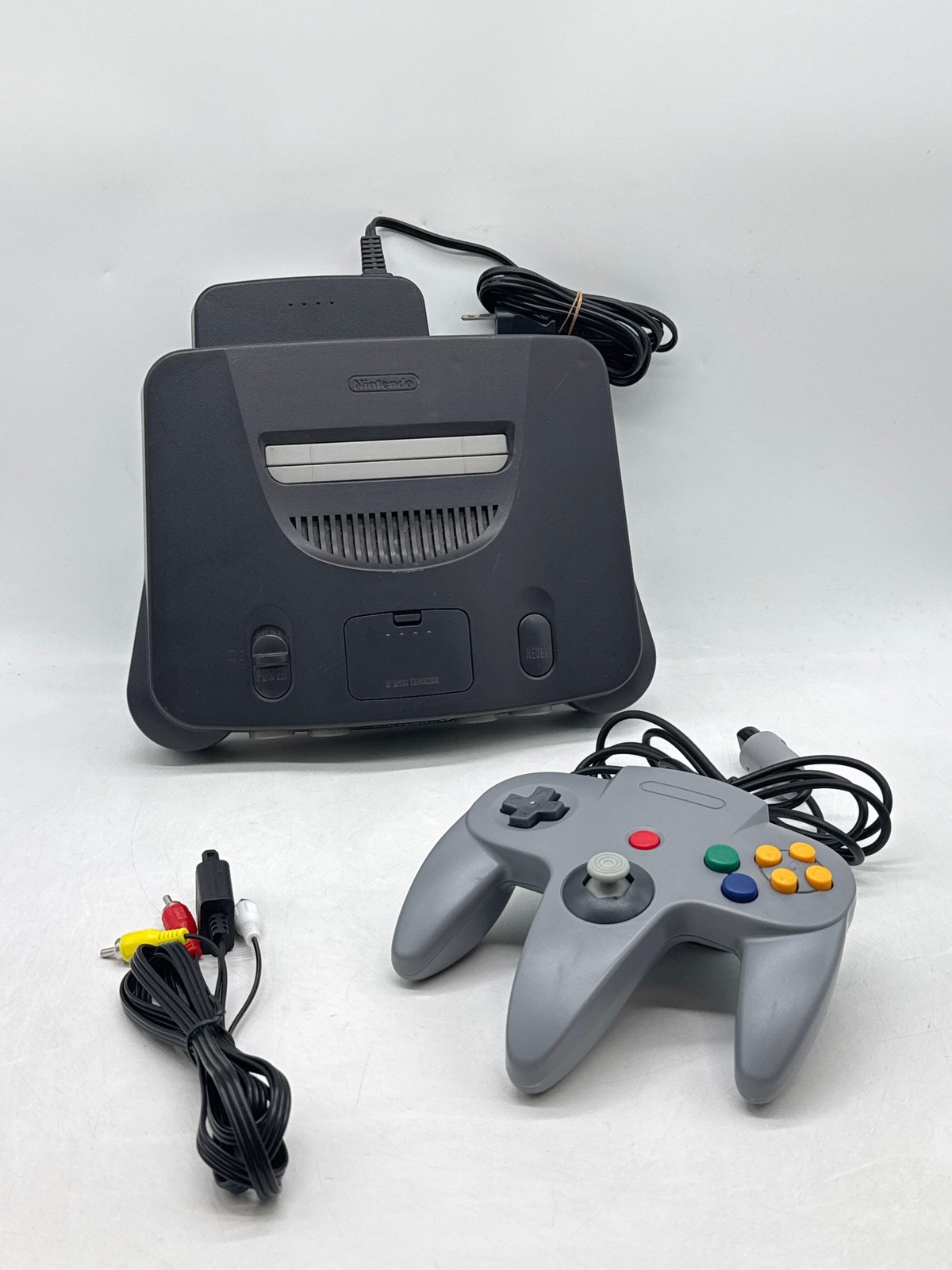 Nintendo 64 NUS-001(JPN) Video Game Console