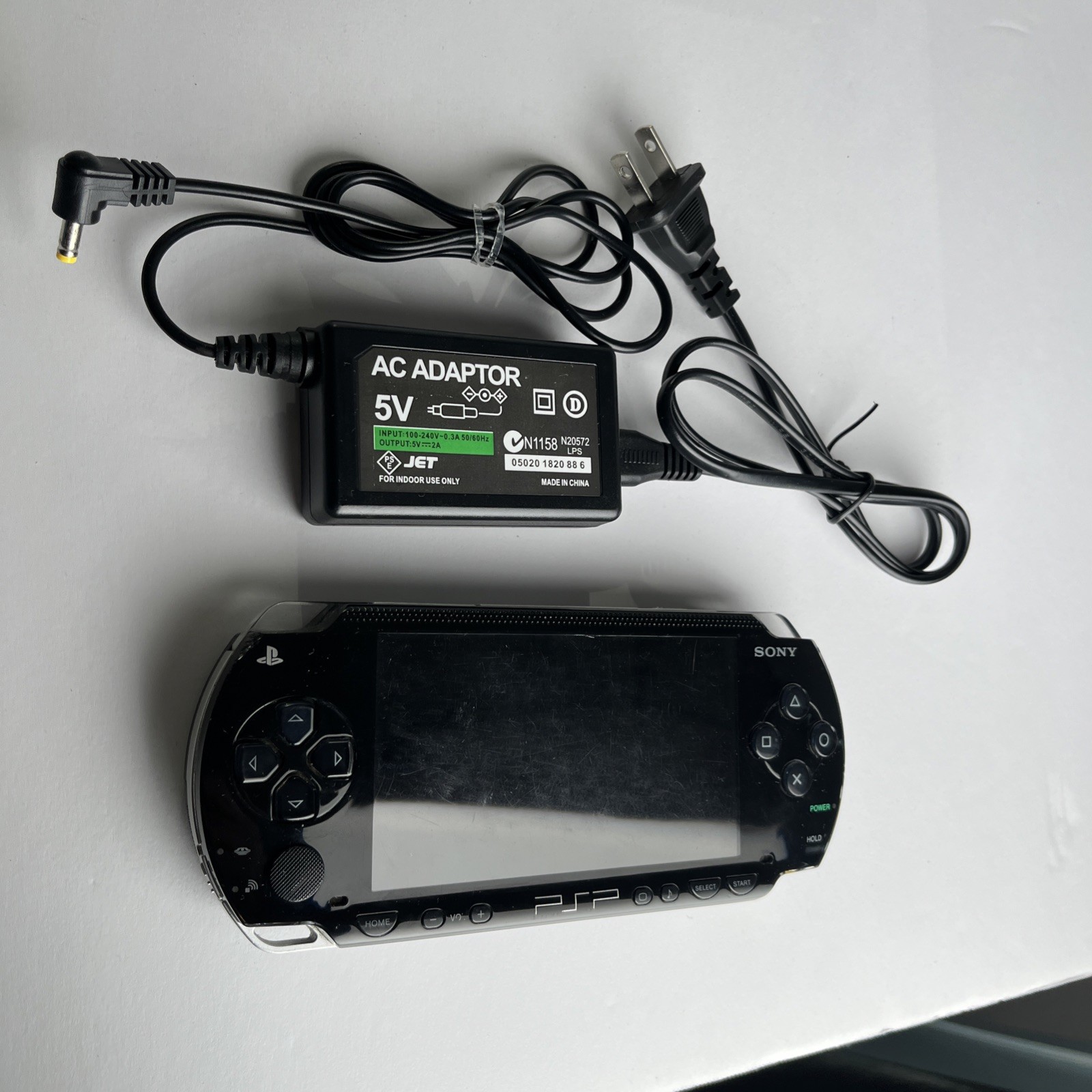 Sony PSP-1001 PlayStation Portable Console w/ Battery & Charger – TESTED & WORKS