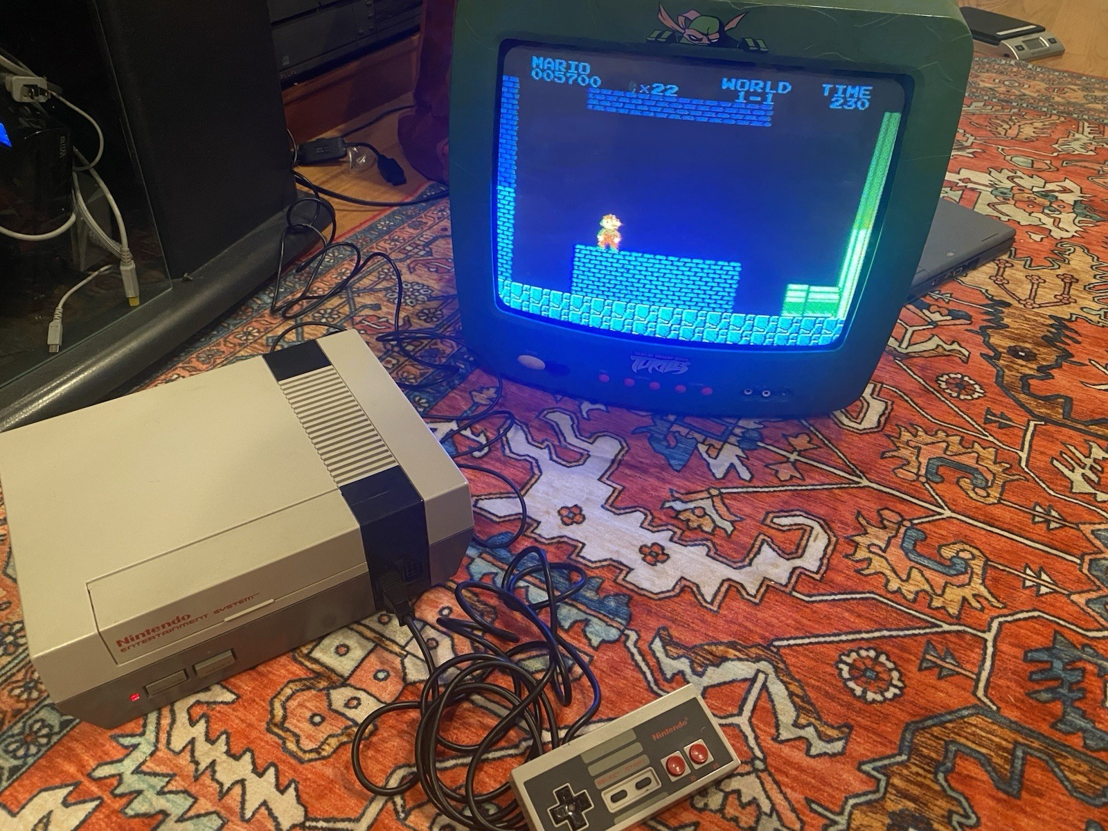 Nintendo NES Action Set Home Console In Box Tested w/ Styrofoam And Controllers