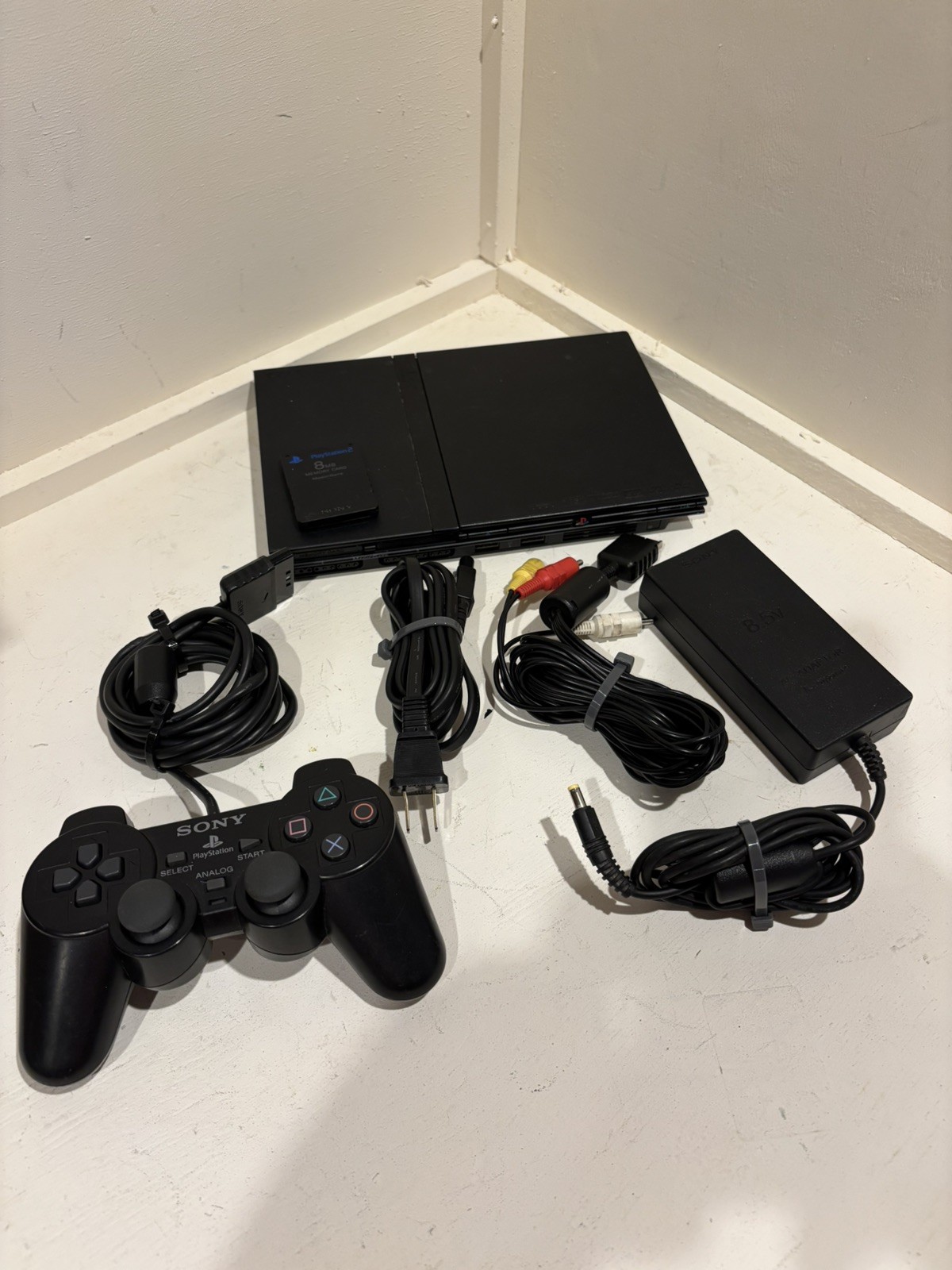 Sony PlayStation 2 PS2 Slim Console SCPH 70012 W/ Controller Memory Card & Wires