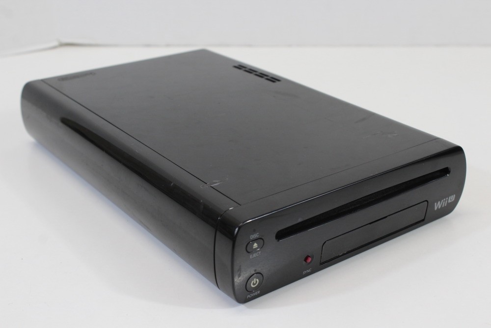 Nintendo Wii U Black Console 32GB AC Gamepad Stand & Charger NTSC-J Japan TESTED