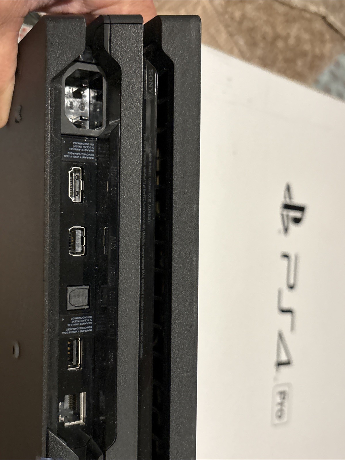 SONY PLAYSTATION 4 PRO CUH-7015B IN «NOT FOR RESALE» BOX (2 Controllers) Cords