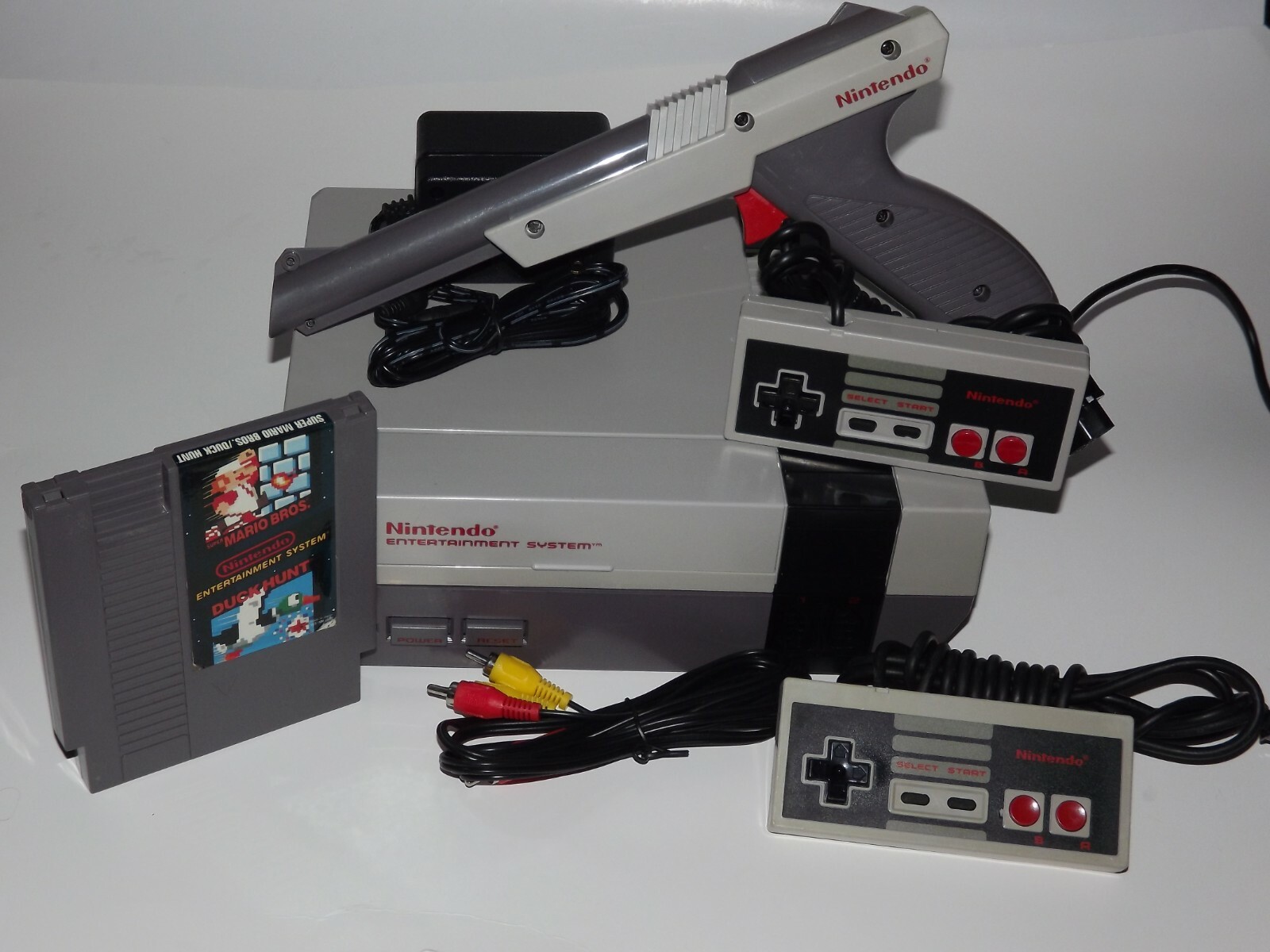 Original Nintendo NES System Console, New 72 PIN, Super Mario Duck Hunt & Gun