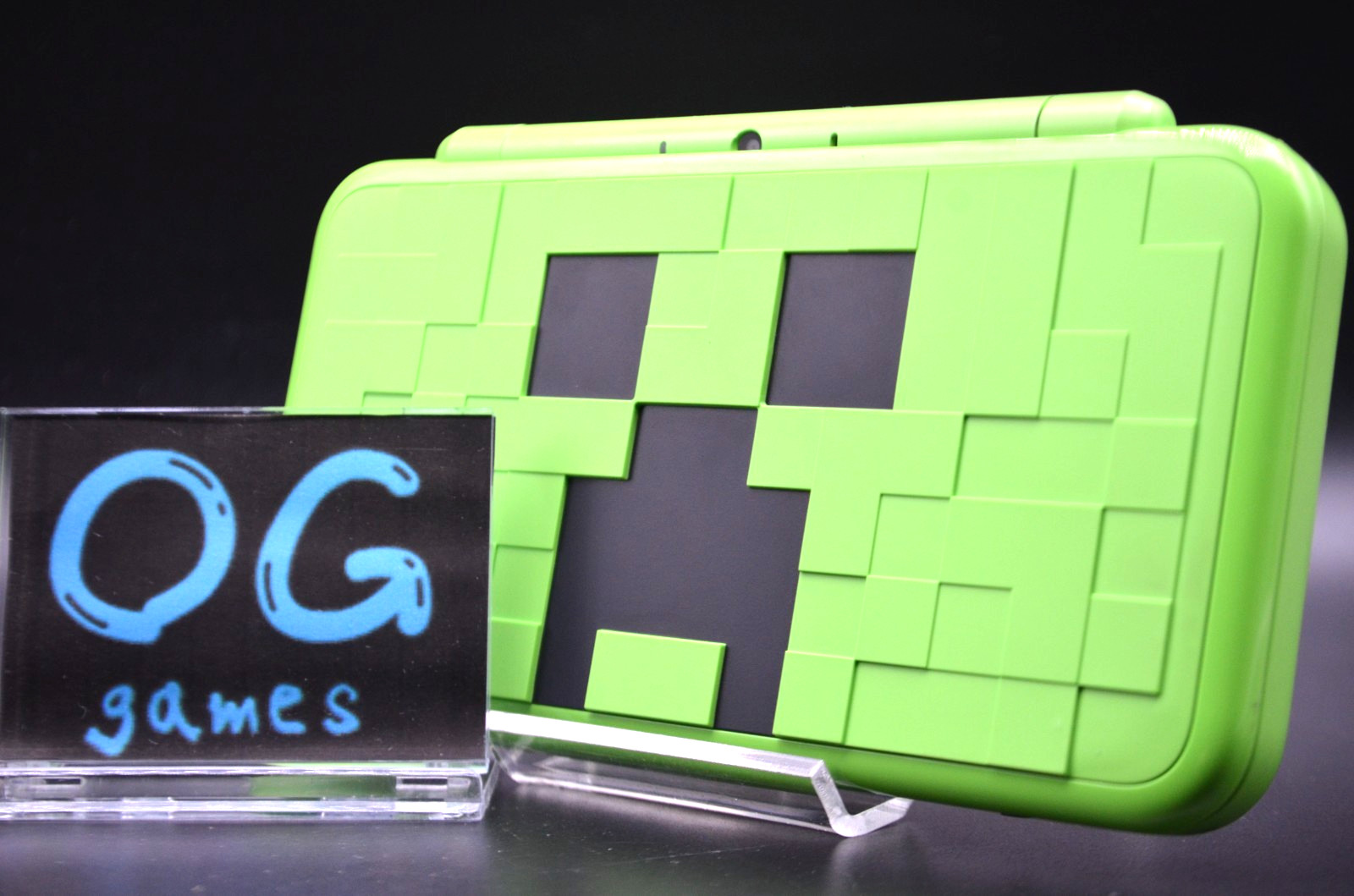 [REGION FREE] New Nintendo 2DS XL Minecraft Creeper Edition console 003