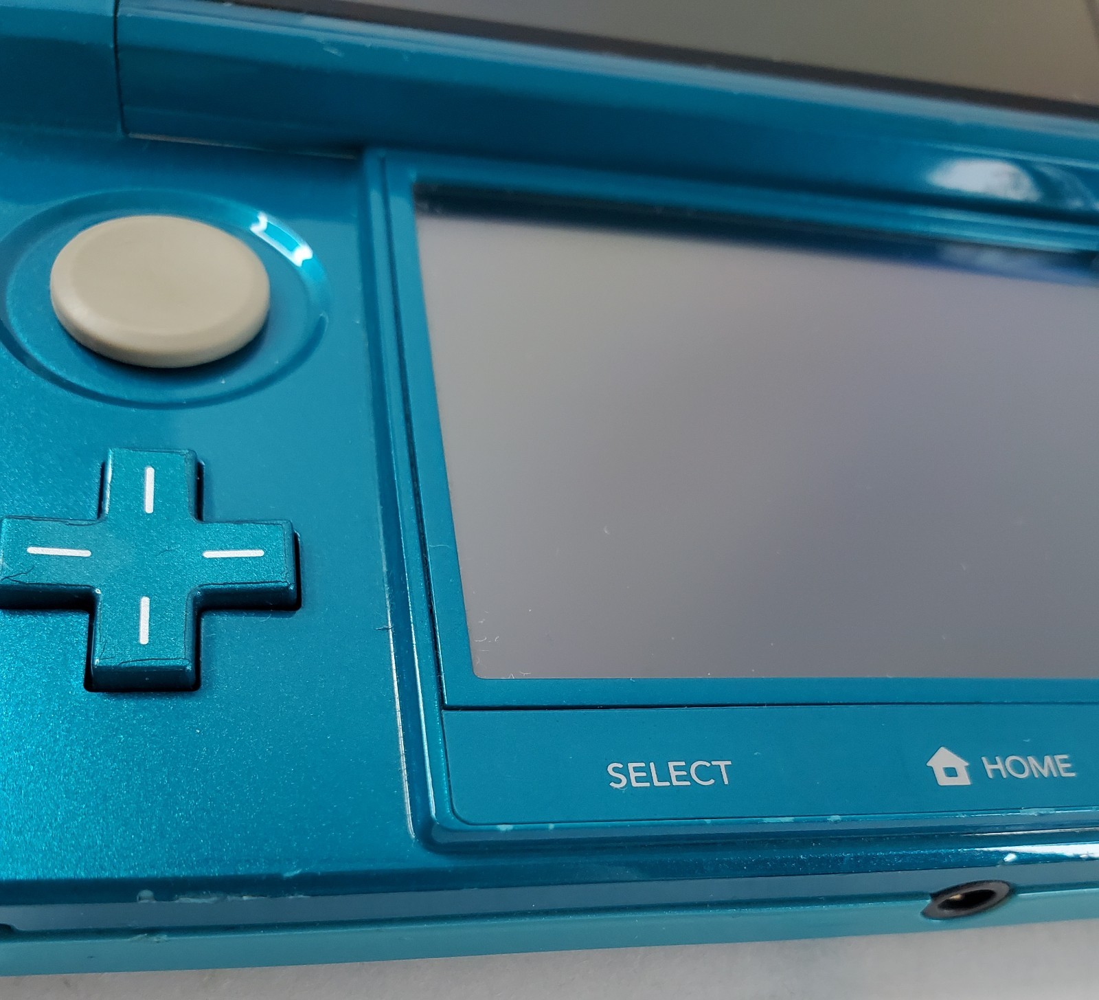 Nintendo 3DS Handheld System – Aqua Blue USA MODEL – No Stylus