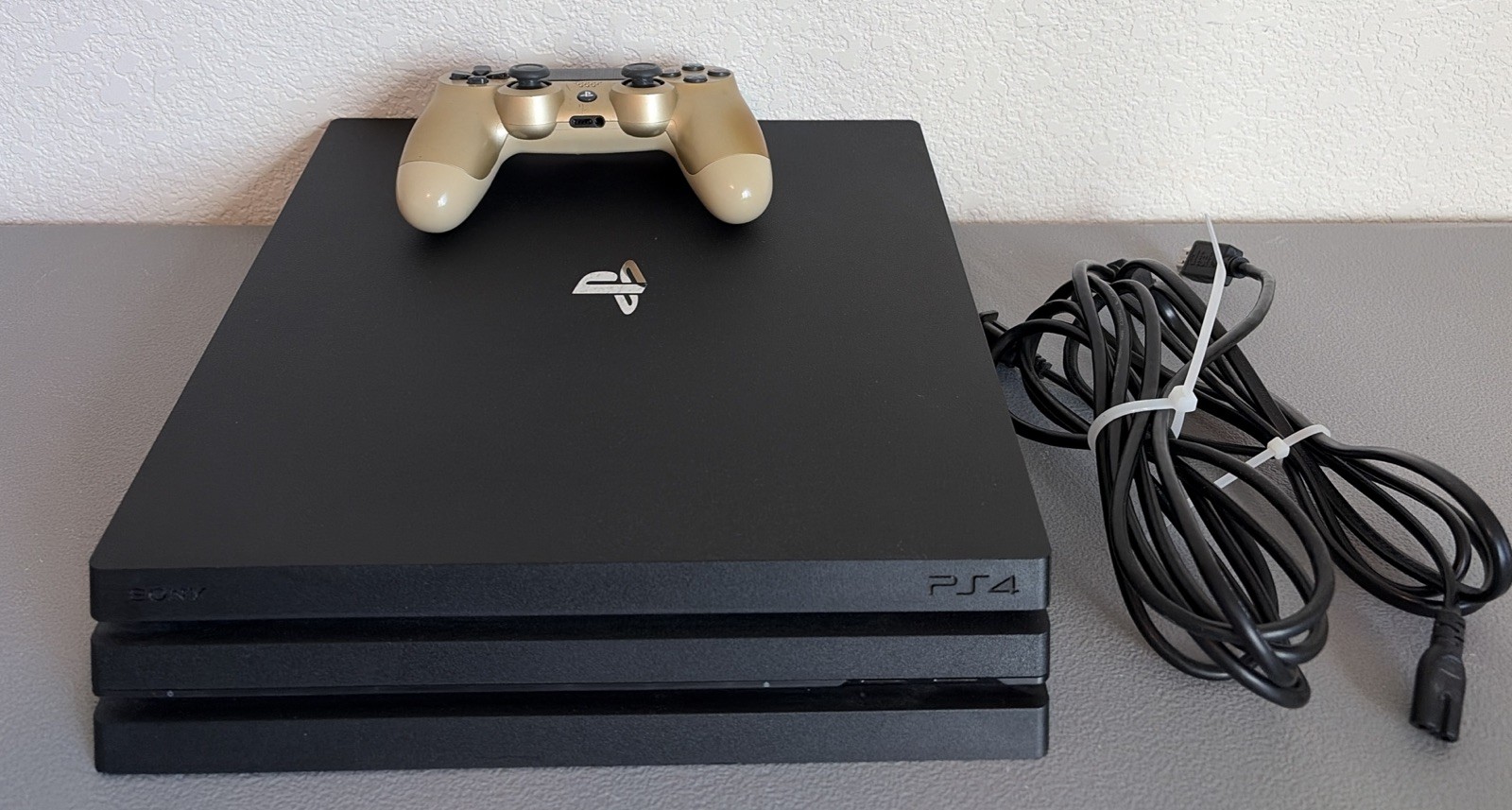 Sony PlayStation 4 Pro 1TB PS4 Pro CUH-7015B, Tested & Working, With Controller