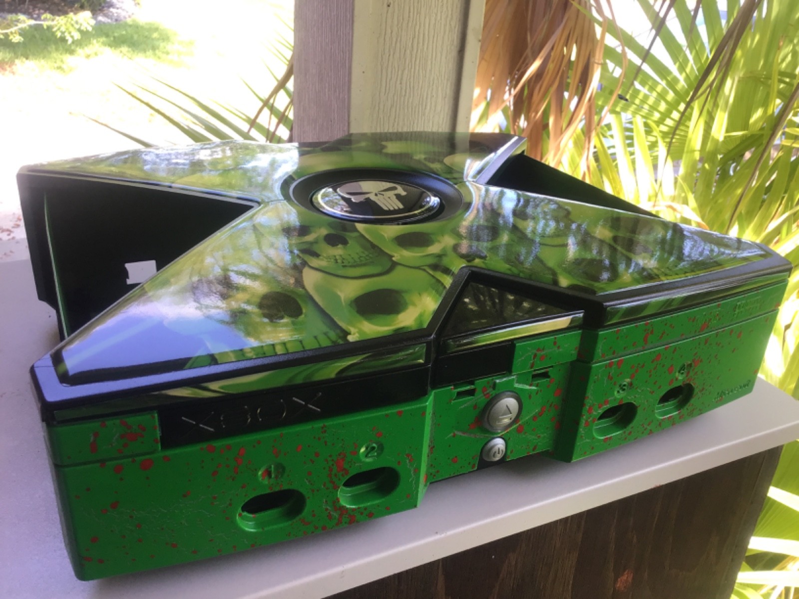 ⚜🧿 Special KING Edition Original Xbox Console case✨ the Scary Skulls case✨ ✨ 1