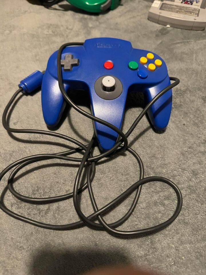 Nintendo 64 Black Console with Games (NTSC-J)