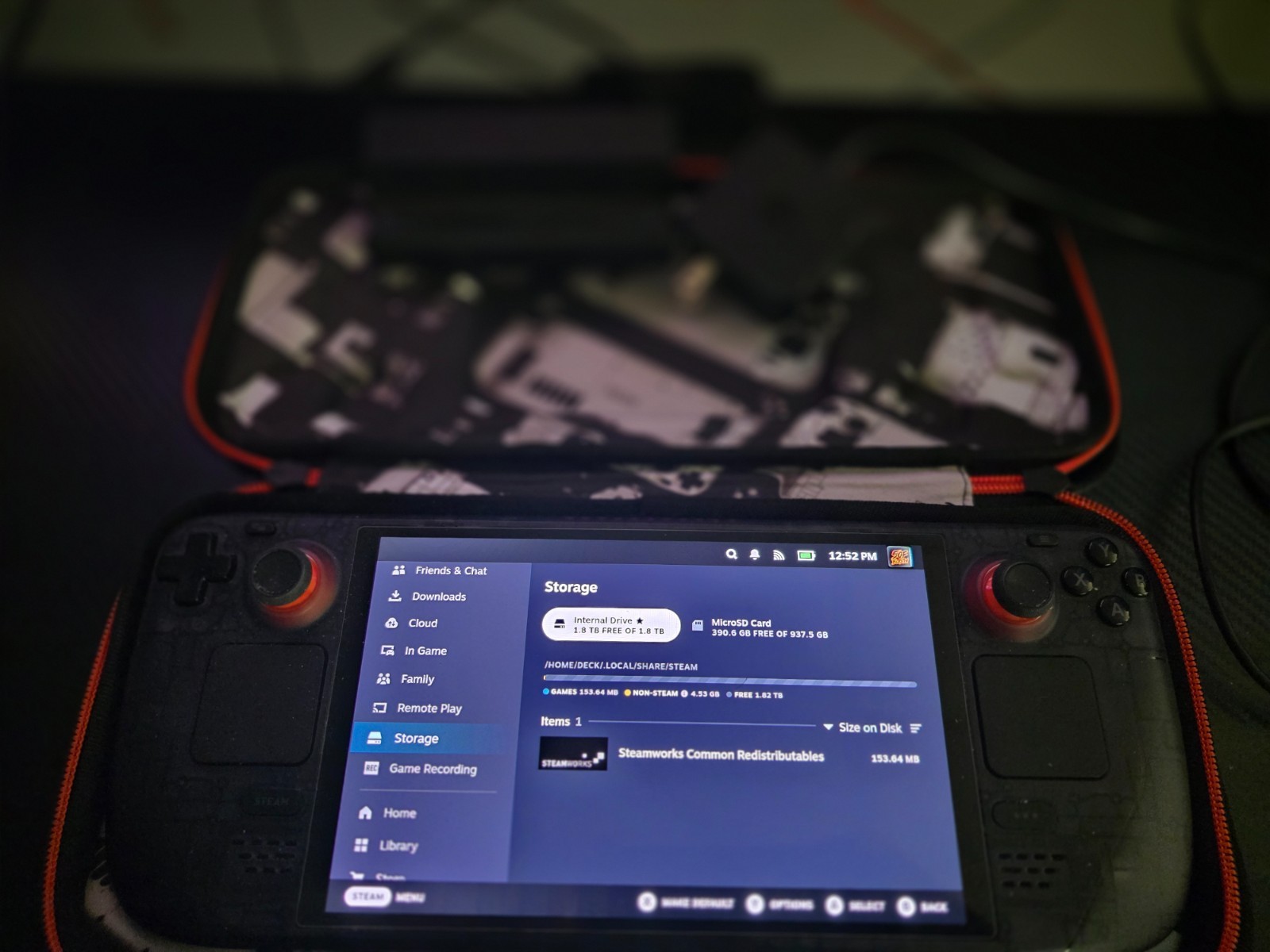Valve Steam Deck OLED Limited Edition 2TB + 1TB MicroSD + Dock + Case