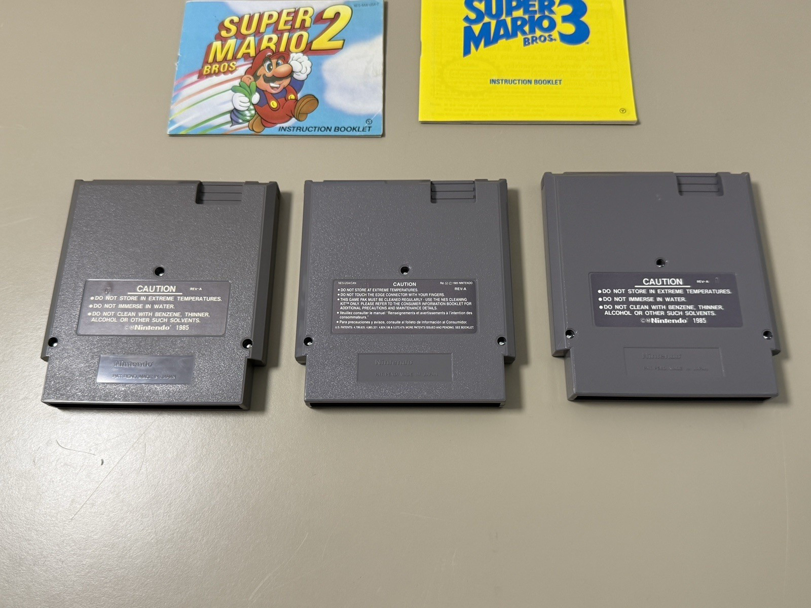 Nintendo NES Console Bundle with Super Mario Bros 1 2 3 + 2 Controllers & Zapper